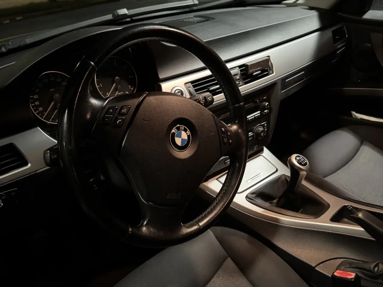 Billede 11 - Bmw e90 320 rigtigt billig ift til hvor fin den er