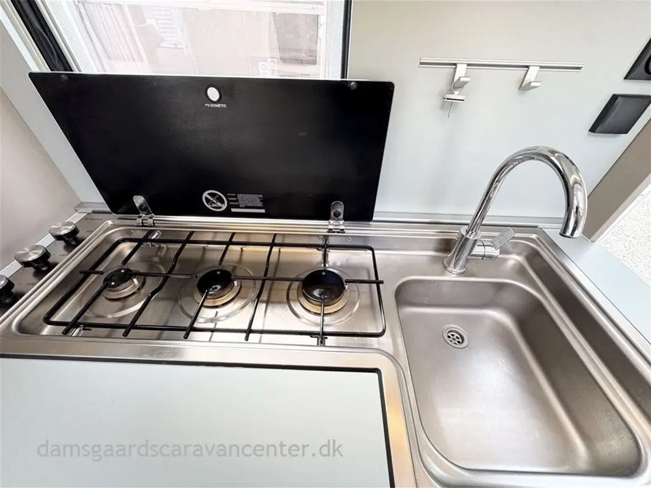 Billede 14 - 2021 - Adria Altea 432 PX   Fransk seng-Gulvtemp.-Mover-Tagmarkise
