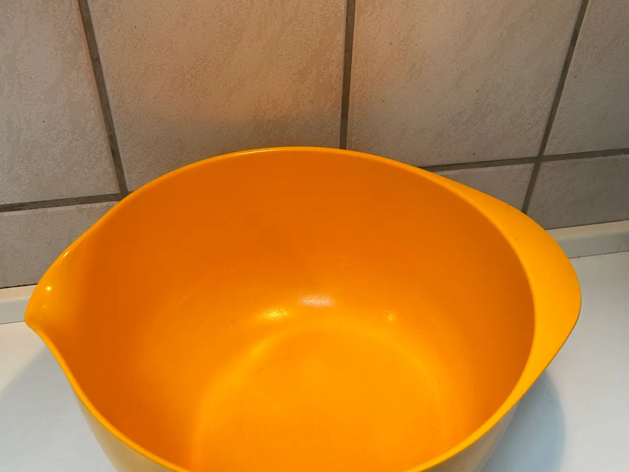 Billede 2 - " stk. Rosti skåle 4 eller 2 L