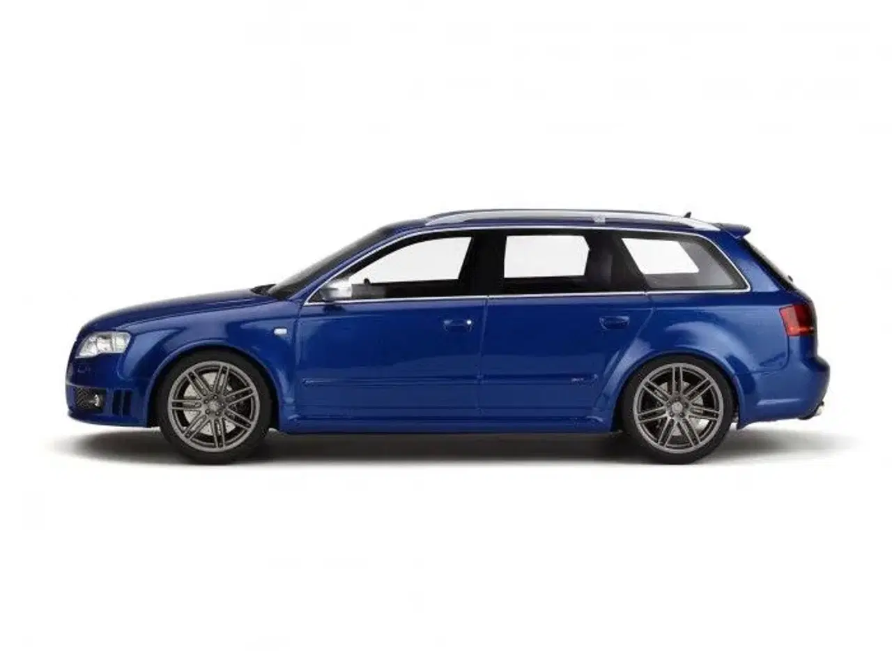 Billede 1 - 2006 Audi RS4 Type B7 1:18