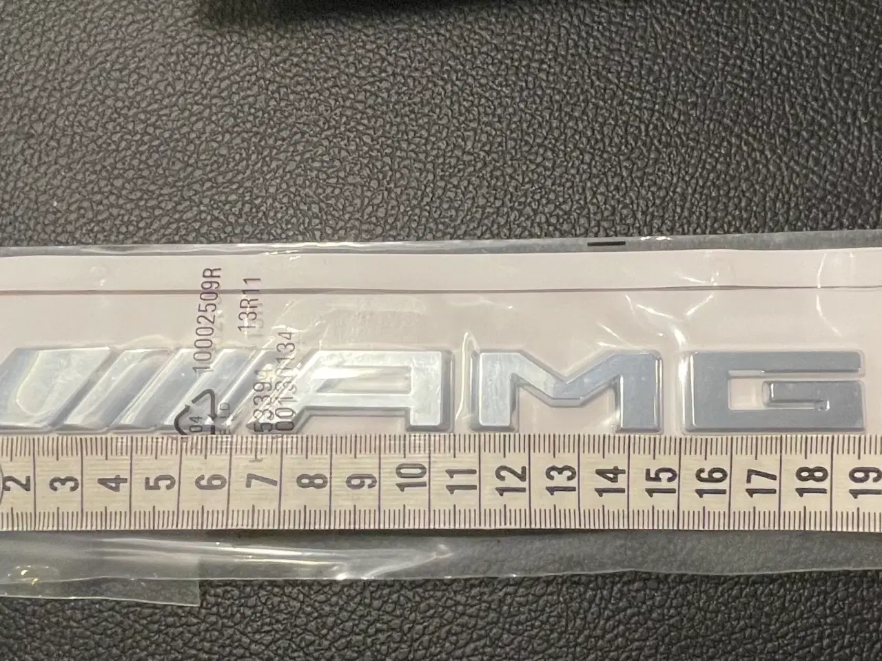 Billede 1 - AMG emblem bagklap