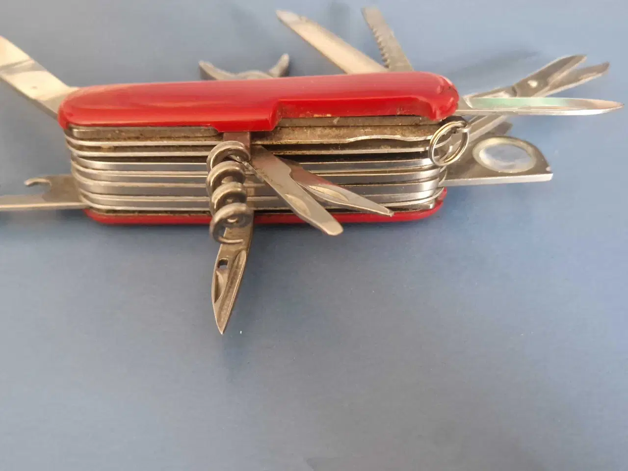 Billede 5 - Lommekniv med utrolig mange funktioner