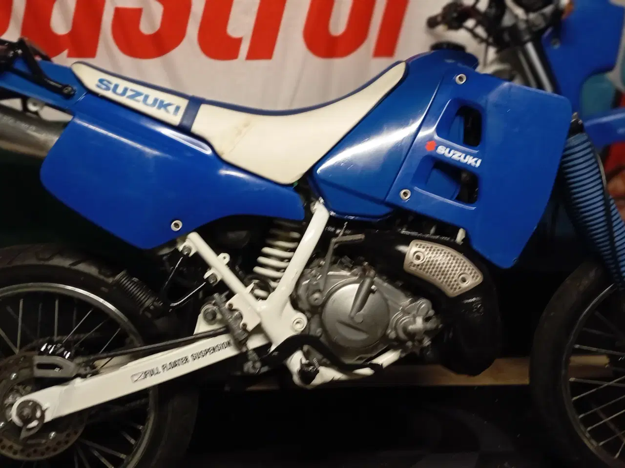 Billede 11 - Suzuki TS 125 R Vandkølet 2Takt Motor