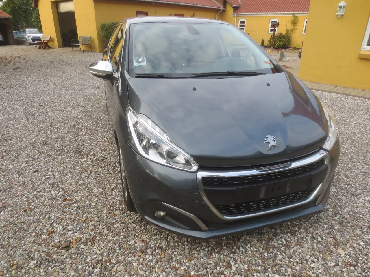Billede 3 - Peugeot 208 1.6 BLUE HDi År 2017. 