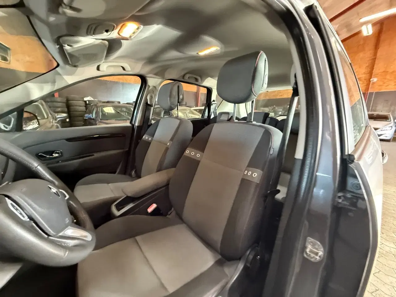 Billede 10 - Renault Scenic III 1,5 dCi 110 Dynamique