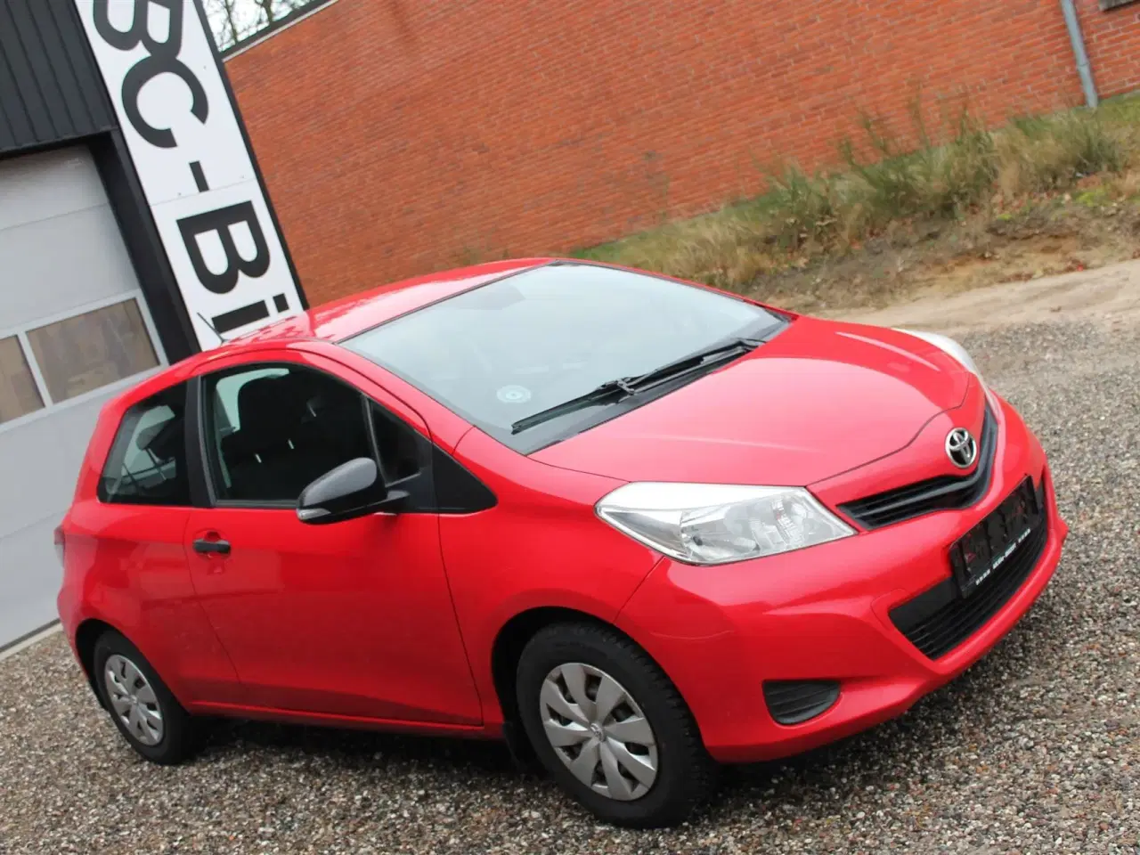 Billede 3 - Toyota Yaris 1,0 VVT-I T1 69HK 5d