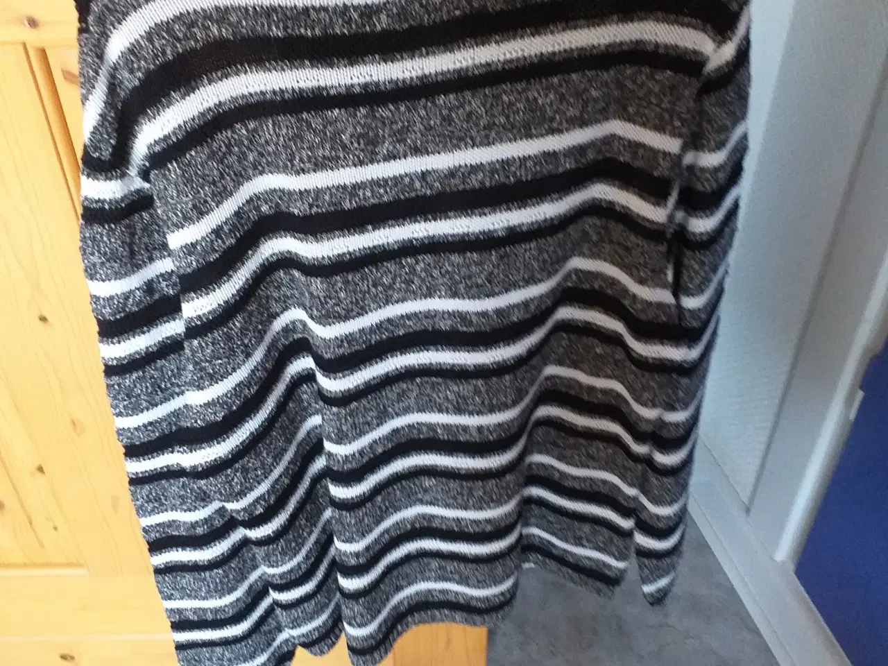 Billede 3 - Skovhuus  strik Sweater ny str. XXL