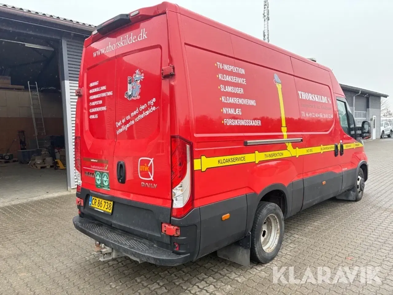 Billede 3 - Varebil Iveco Daily 35C18H V med værktøjspakke