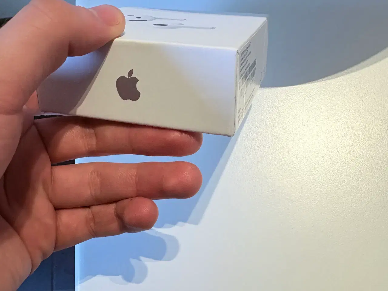 Billede 4 - AirPods 4 aldrig brugt ikke åbnet endu