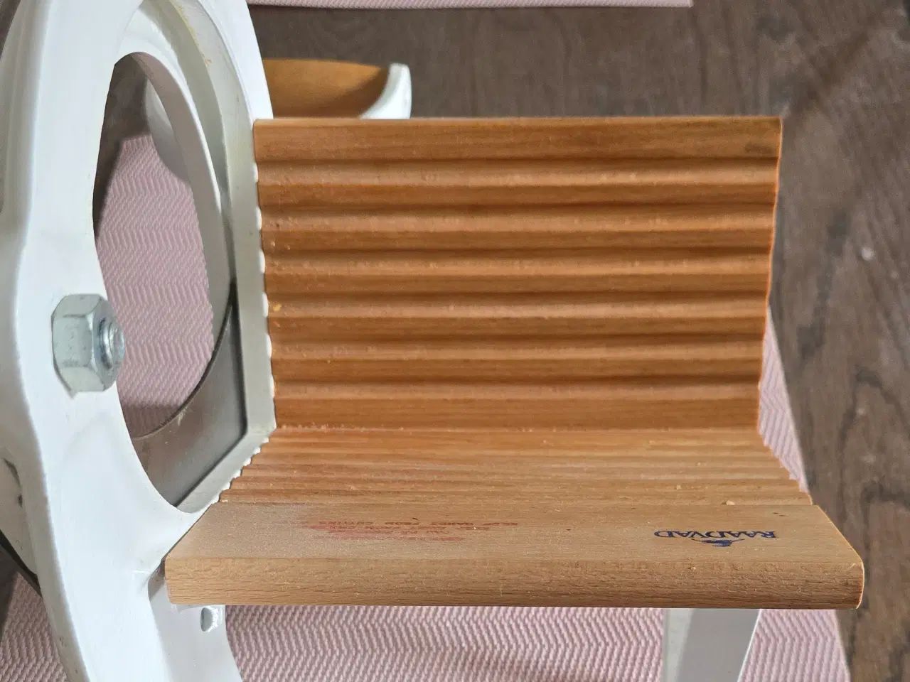 Billede 6 - Raadvad  retro rugbrødsmaskine 