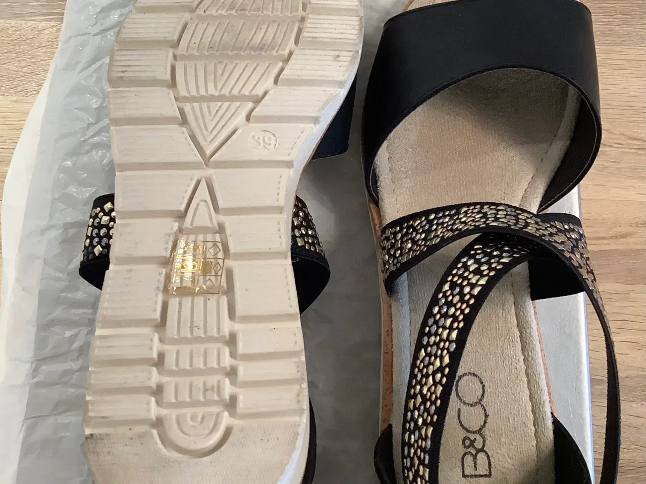 Billede 4 - B&CO sandal str. 39