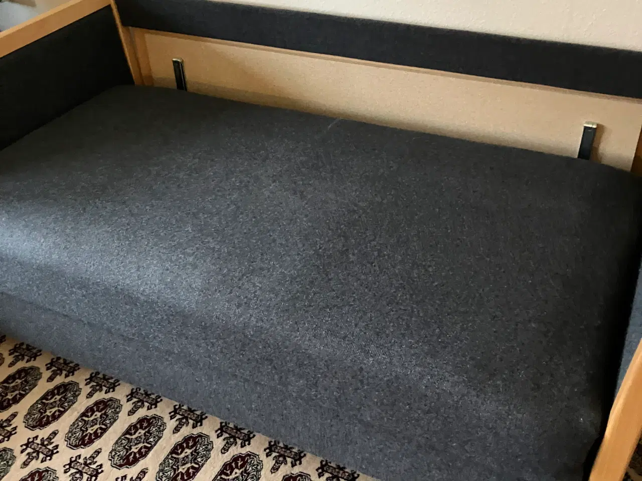 Billede 4 - Grå sovesofa