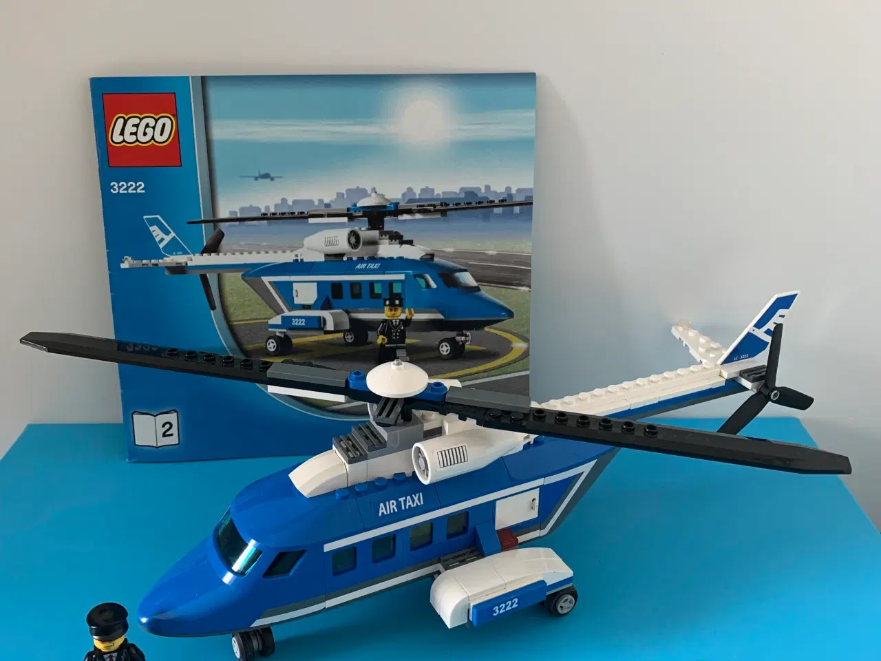 Billede 2 - Lego helikopter med pilot