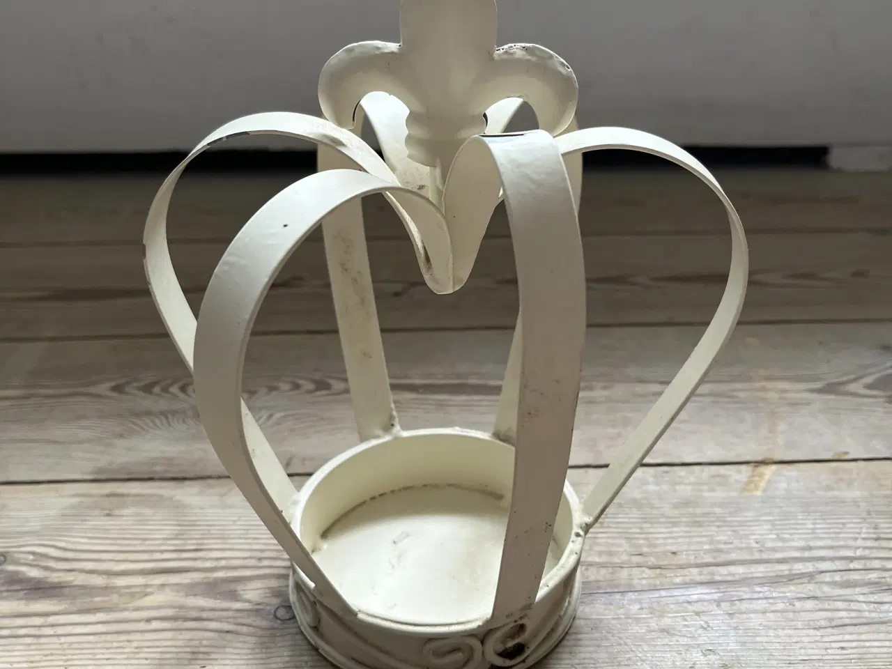 Billede 3 - Kongekrone lysestage i metal