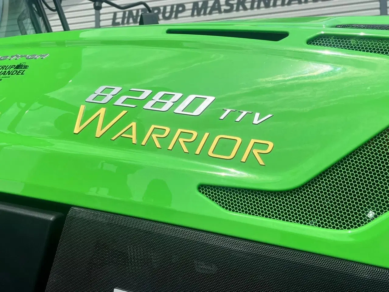 Billede 10 - Deutz-Fahr Agrotron 8280 TTV Stage V Warrior med fuld affjedring og evt. GPS