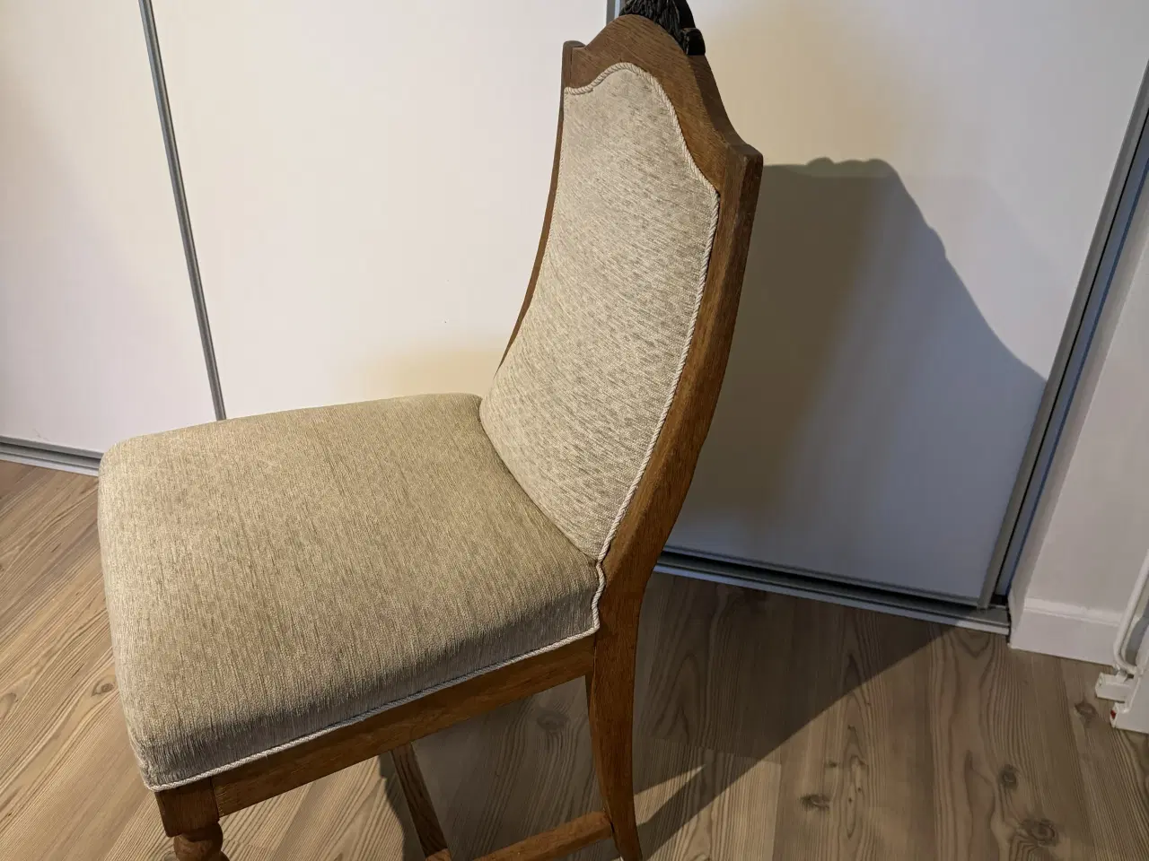 Billede 1 - 4 stk. Egetræ stole