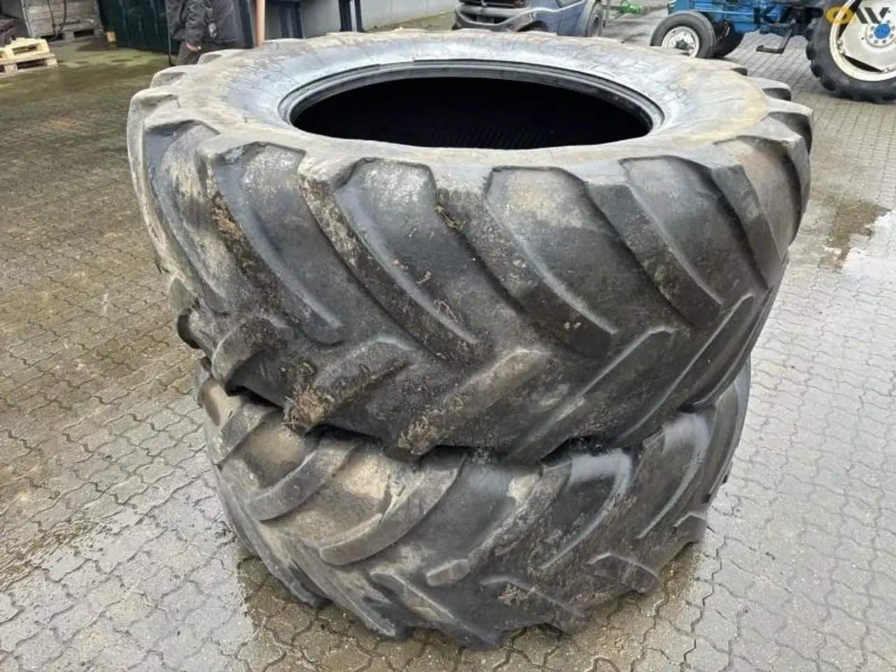 Billede 4 - Michelin 710/70-R42