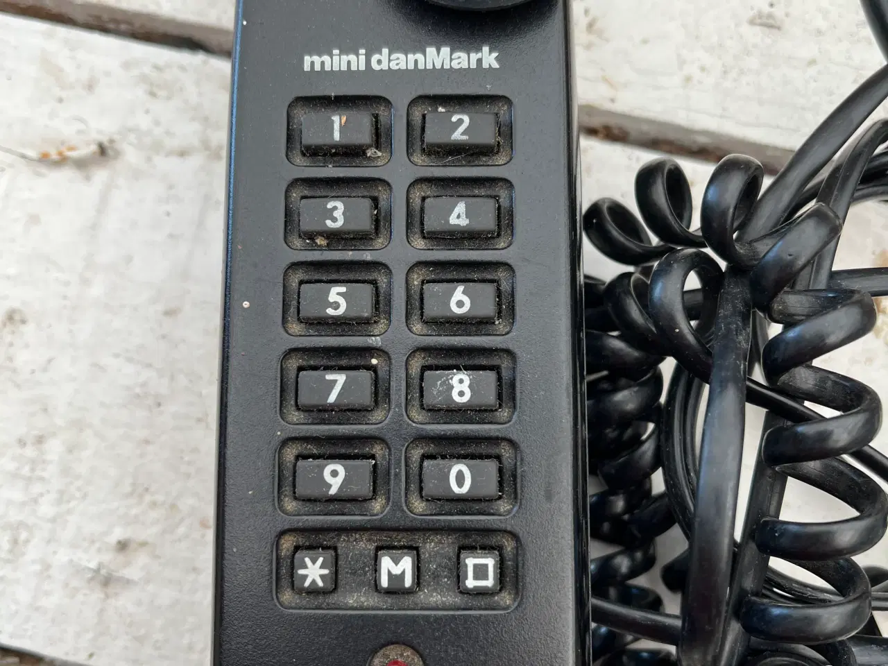 Billede 2 - Væg-fastnet-telefon mini danMark. Giv bud.