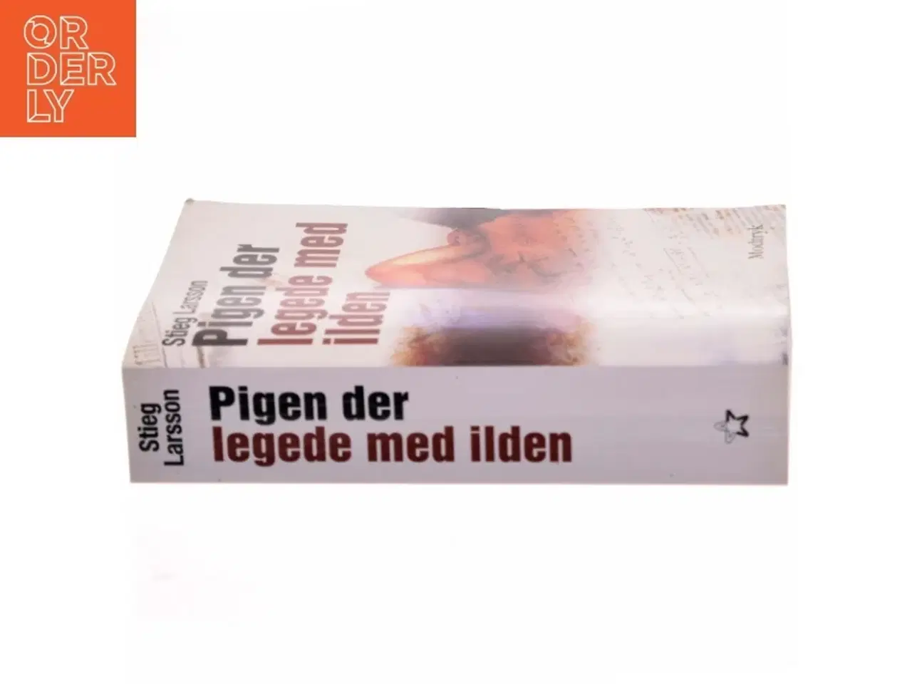 Billede 2 - Pigen Der Legede Med Ilden (Millennium, 2. Bind) af Stieg Larsson (Bog)