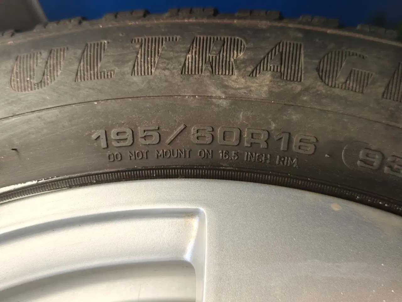 Billede 5 - Mercedes Alufælg med vinterdæk