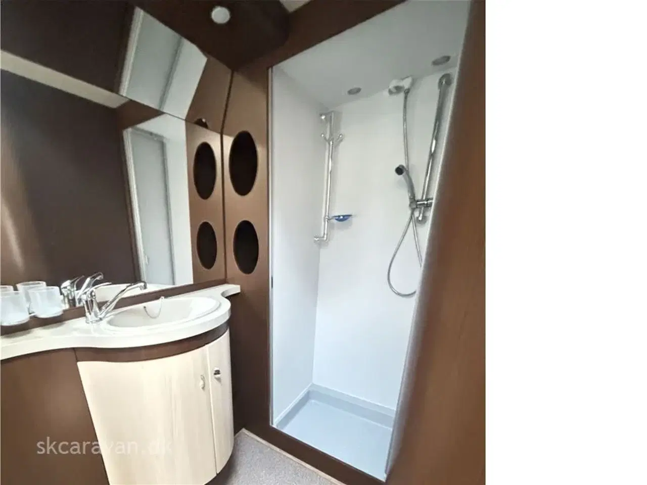 Billede 8 - 2012 - Hobby Prestige 650 WFU MEGET Pæn og velholdt campingvogn