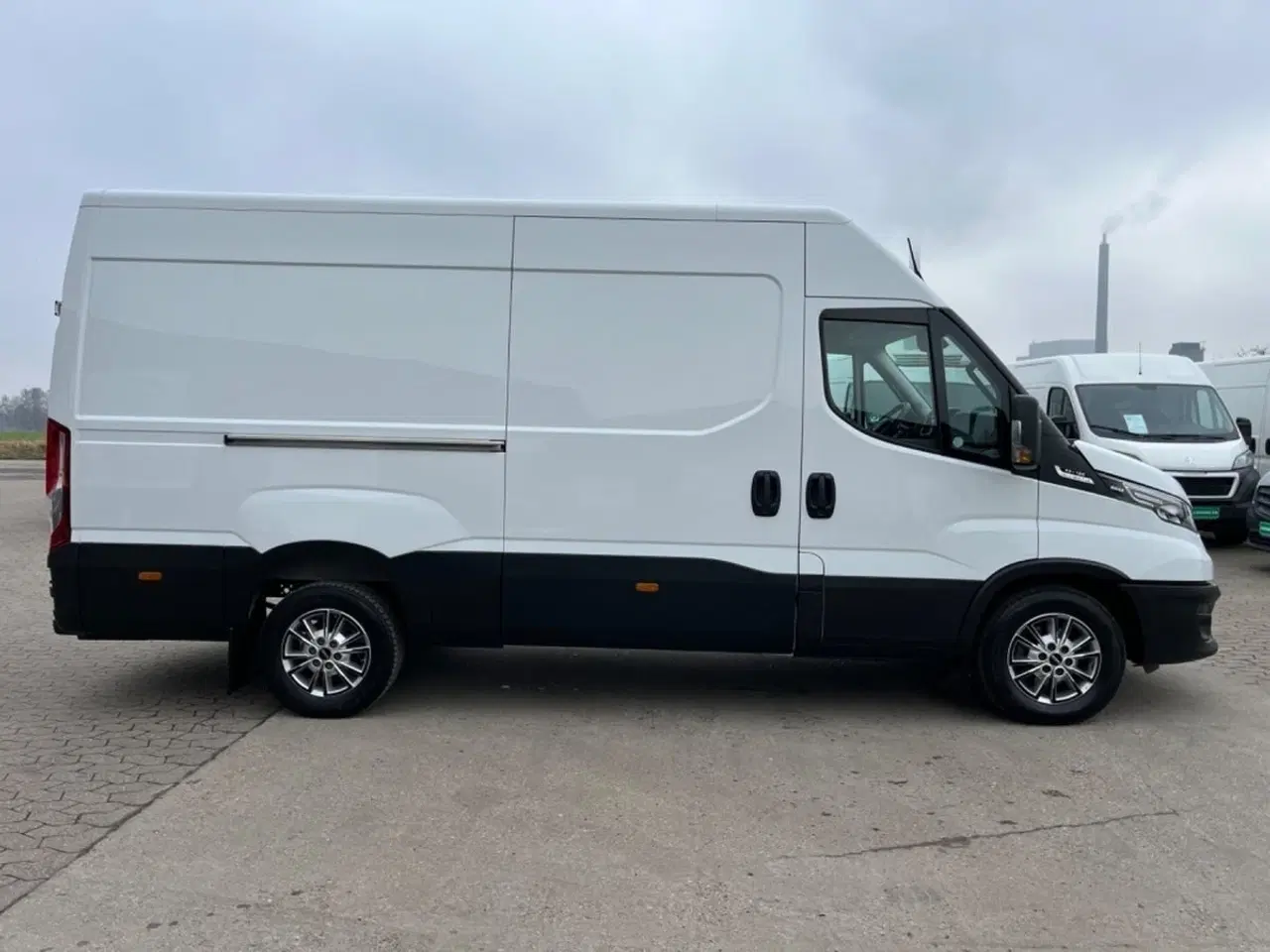 Billede 6 - Iveco Daily 2,3 35S16 12m³ Van AG8