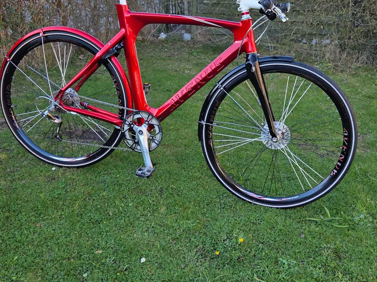 Billede 2 - AVENUE 28"  58 CM høj