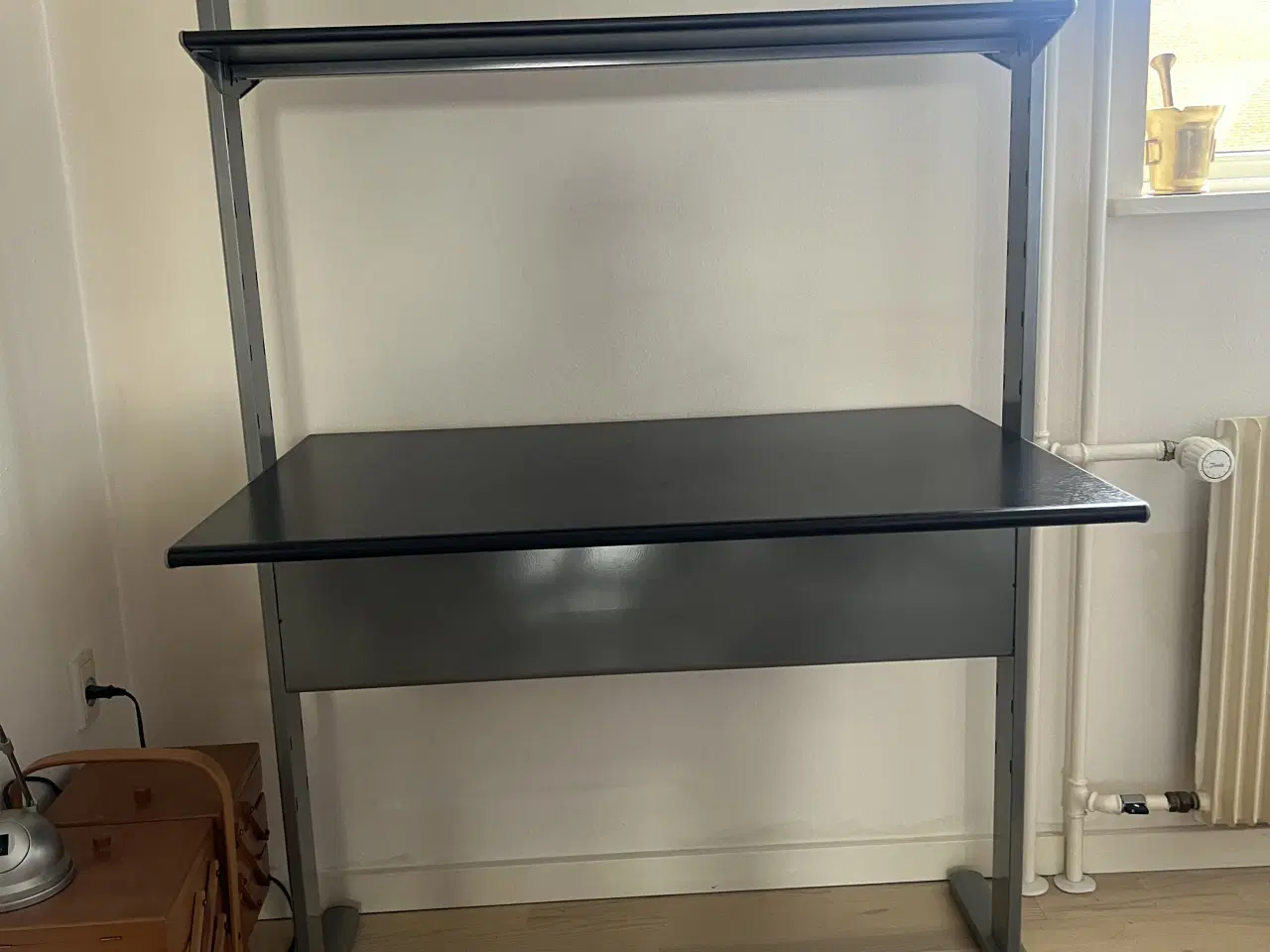 Billede 1 - Skrivebord