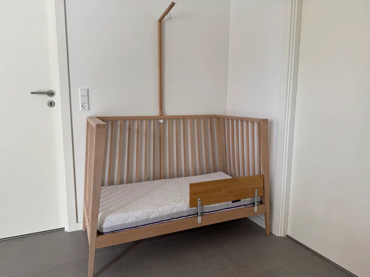 Billede 3 - Leander Linea tremmeseng