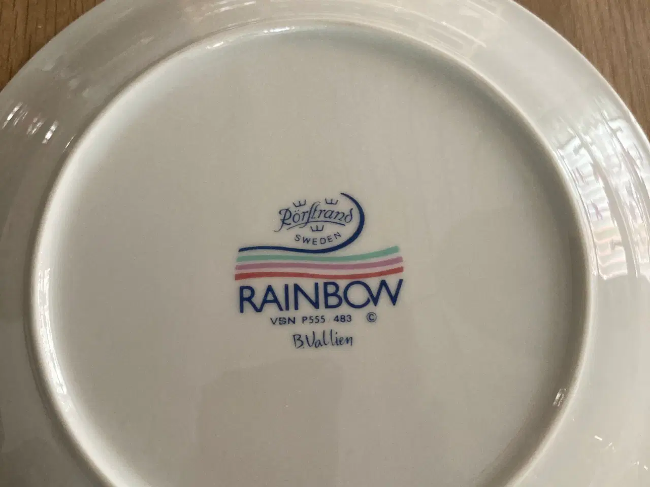 Billede 2 - Rørstrand Rainbow middags og frokost tallerkner.  