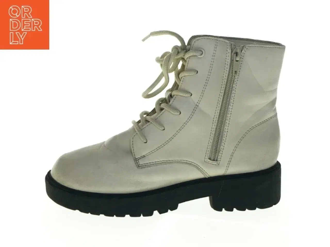 Billede 1 - Hvide snørestøvler fra VRS (str. 37 )