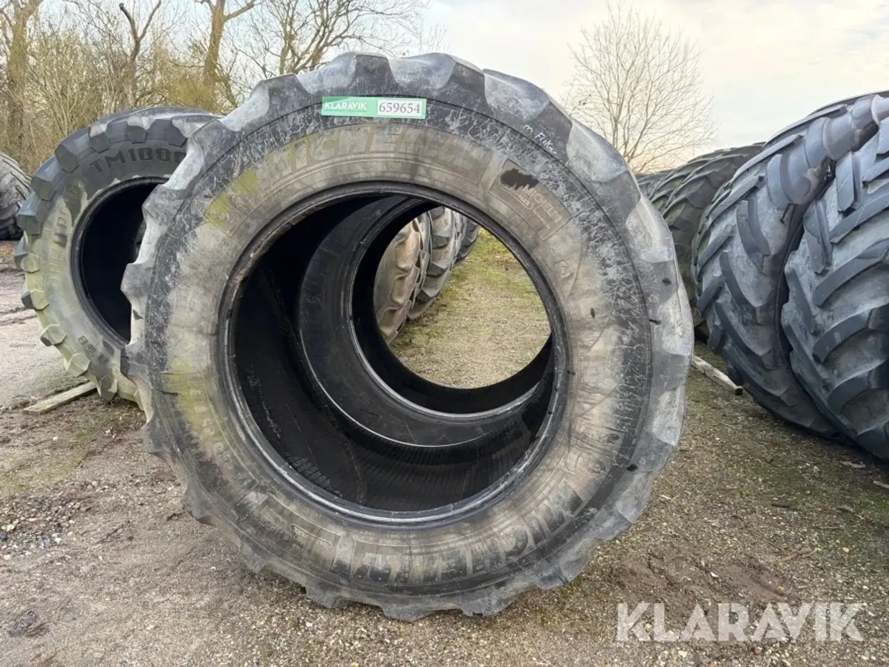 Billede 1 - Landbrugsdæk Michelin 650/65R38 2 styk