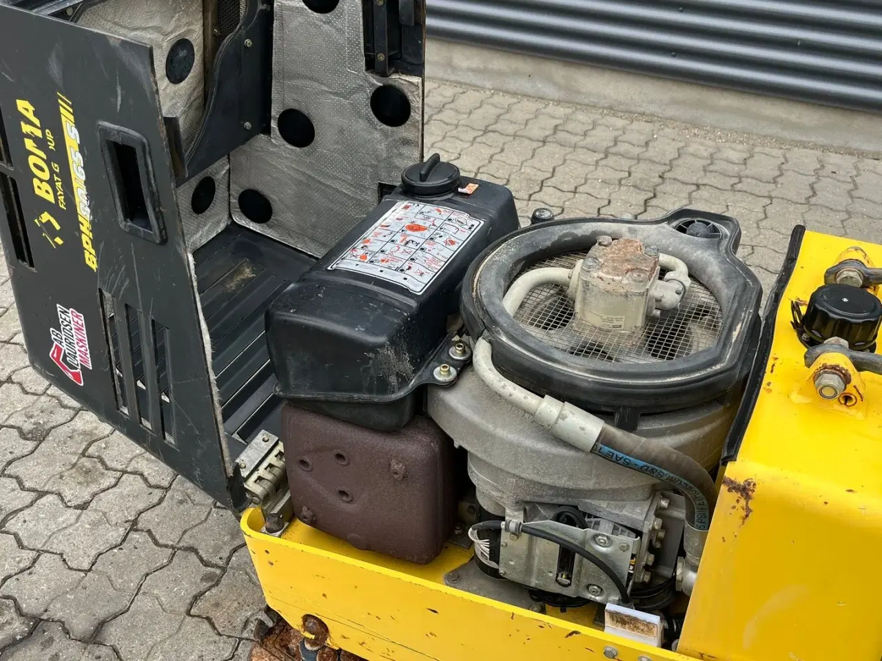 Billede 14 - Bomag 80/65s Fjernstyret 740kg diesel pladevibrator