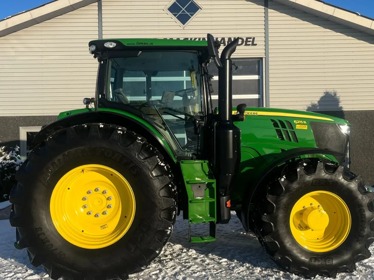 Billede 9 - John Deere 6215R Med frontlift
