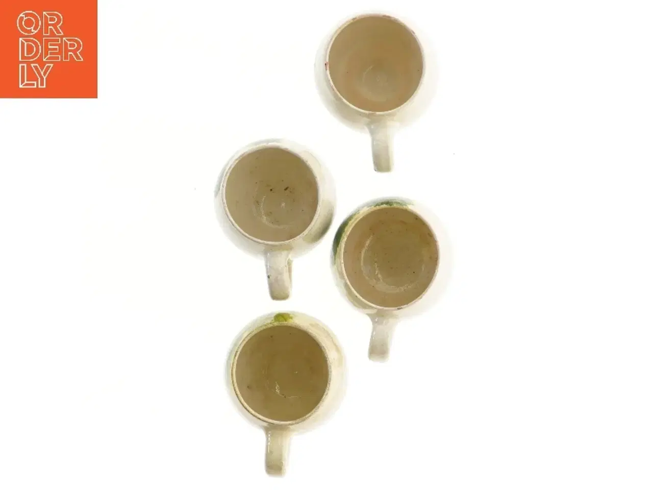 Billede 2 - Sæt af keramikkrus med gran motiv (str. 9x8 cm, 4 styk cm) fra Munk Holte