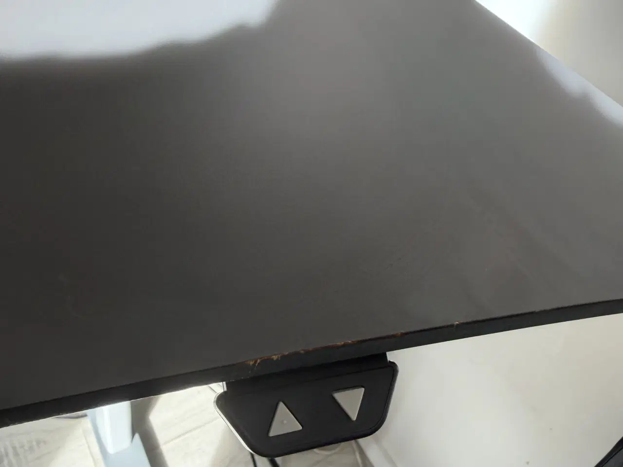 Billede 4 - Linkak hæve/sænke skrivebord i grå