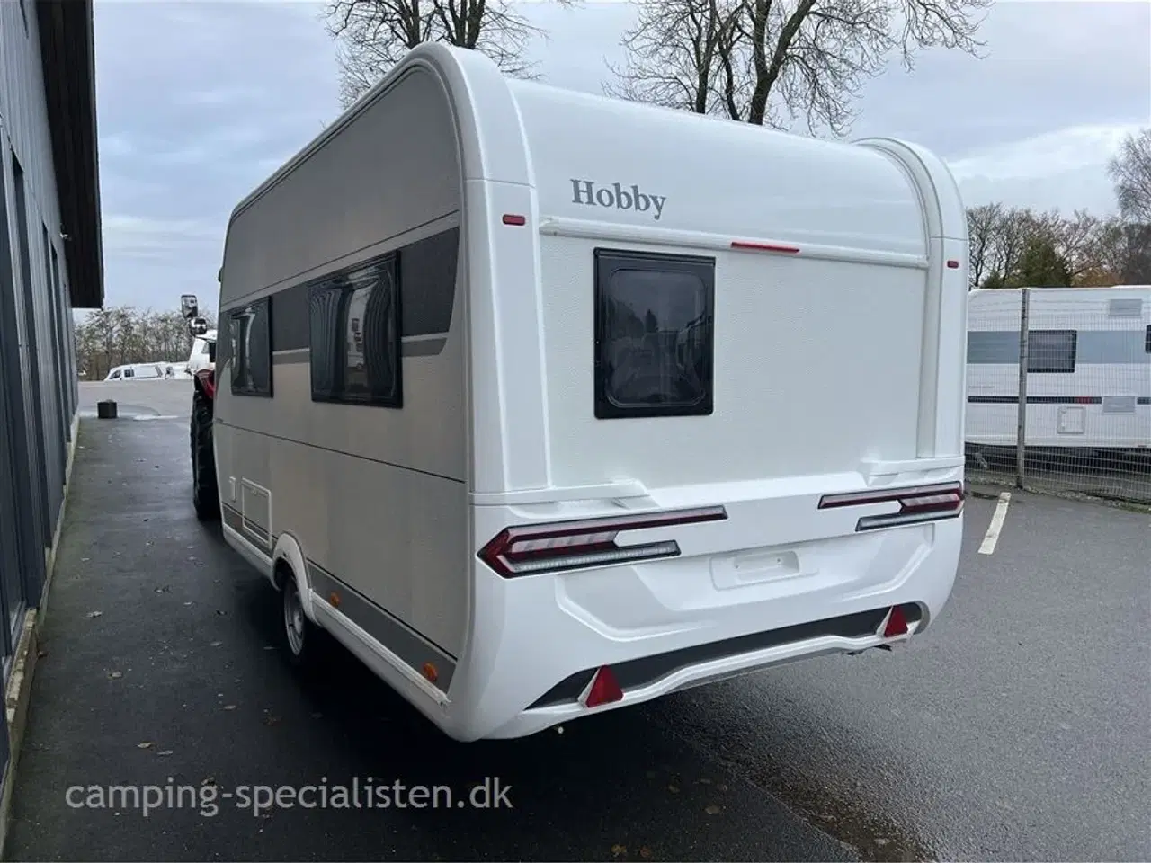 Billede 3 - 2024 - Hobby De Luxe 400 SFE   Hobby De Luxe 400 SFe ny model 2024 kan nu ses hos Camping -Specialisten.dk