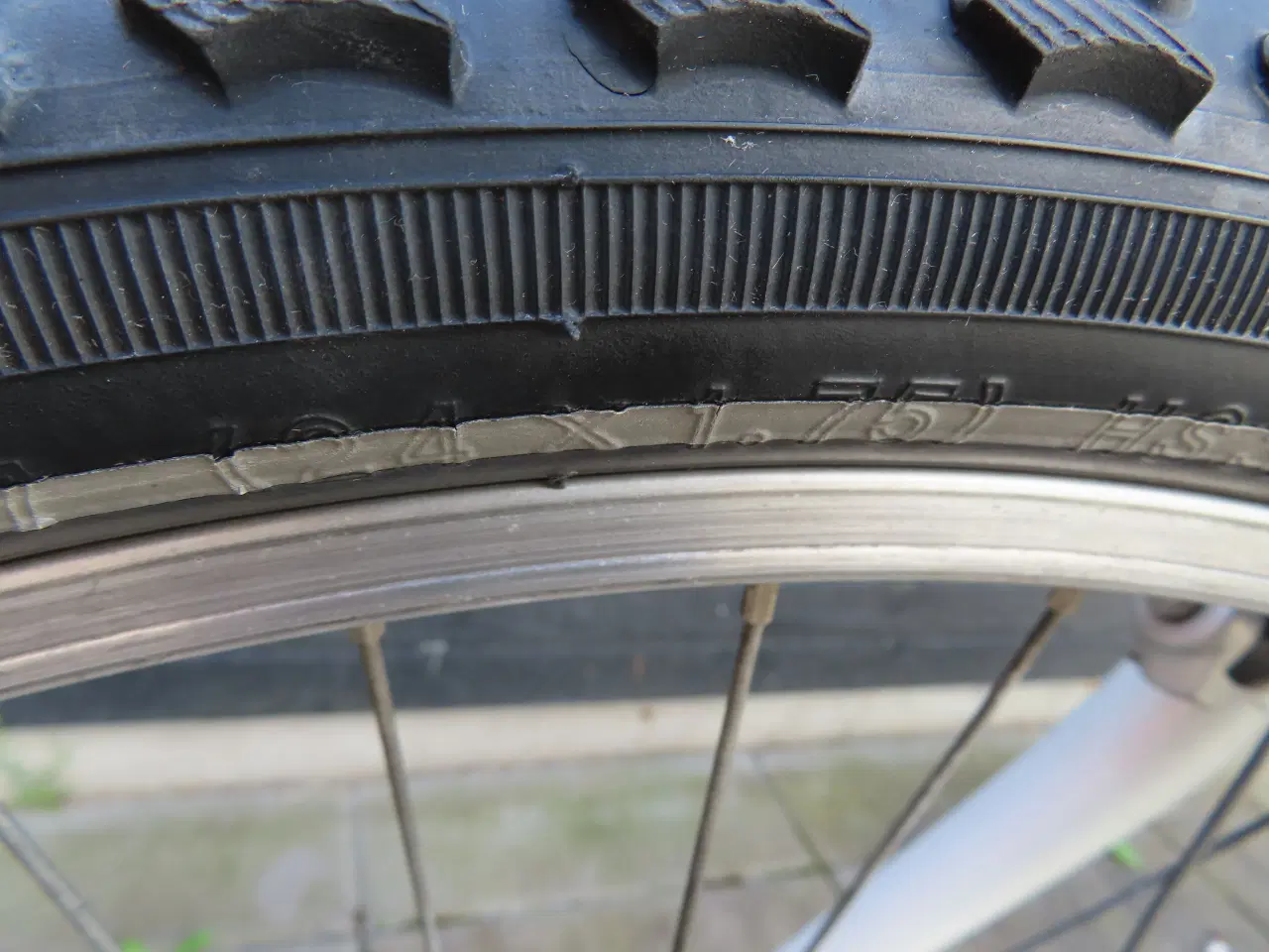 Billede 10 - Super flot totalt renoveret pigecykel 24 tommer