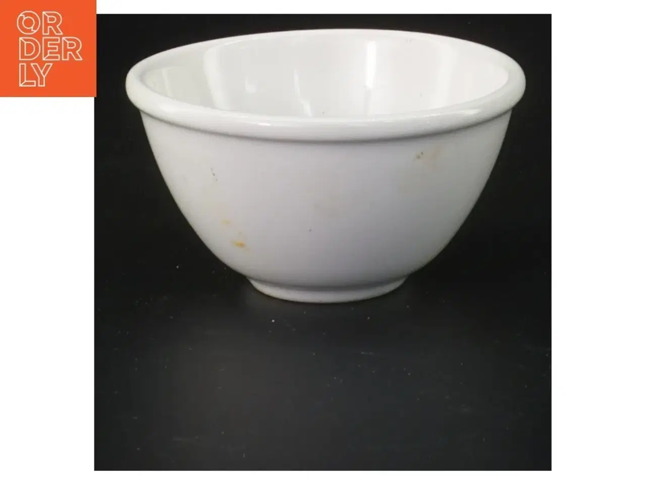 Billede 3 - To små hvide skåle (str. Ø. 9,5 cm. 2 styk)