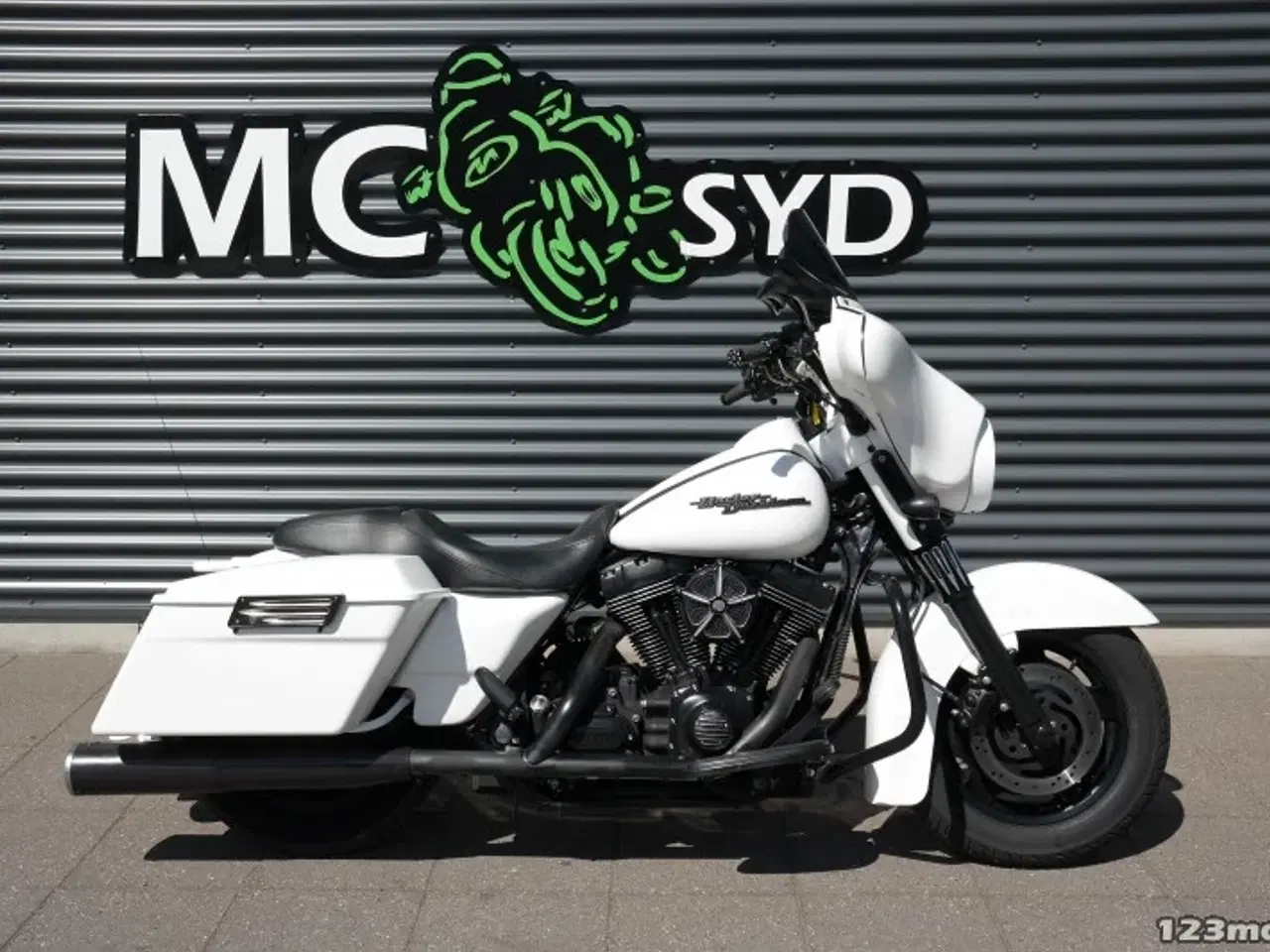 Billede 1 - Harley-Davidson FLHX Street Glide MC-SYD       BYTTER GERNE