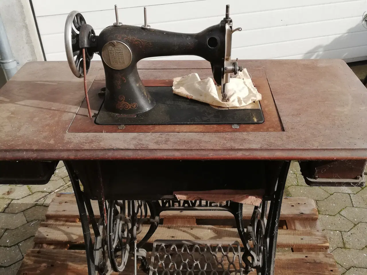 Billede 2 - Antik symaskine