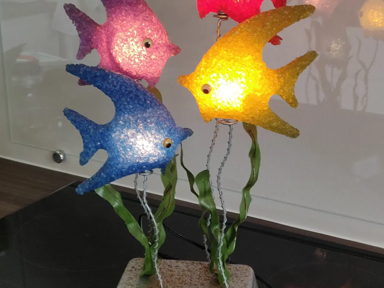 Billede 3 - Retro lampe med fisk