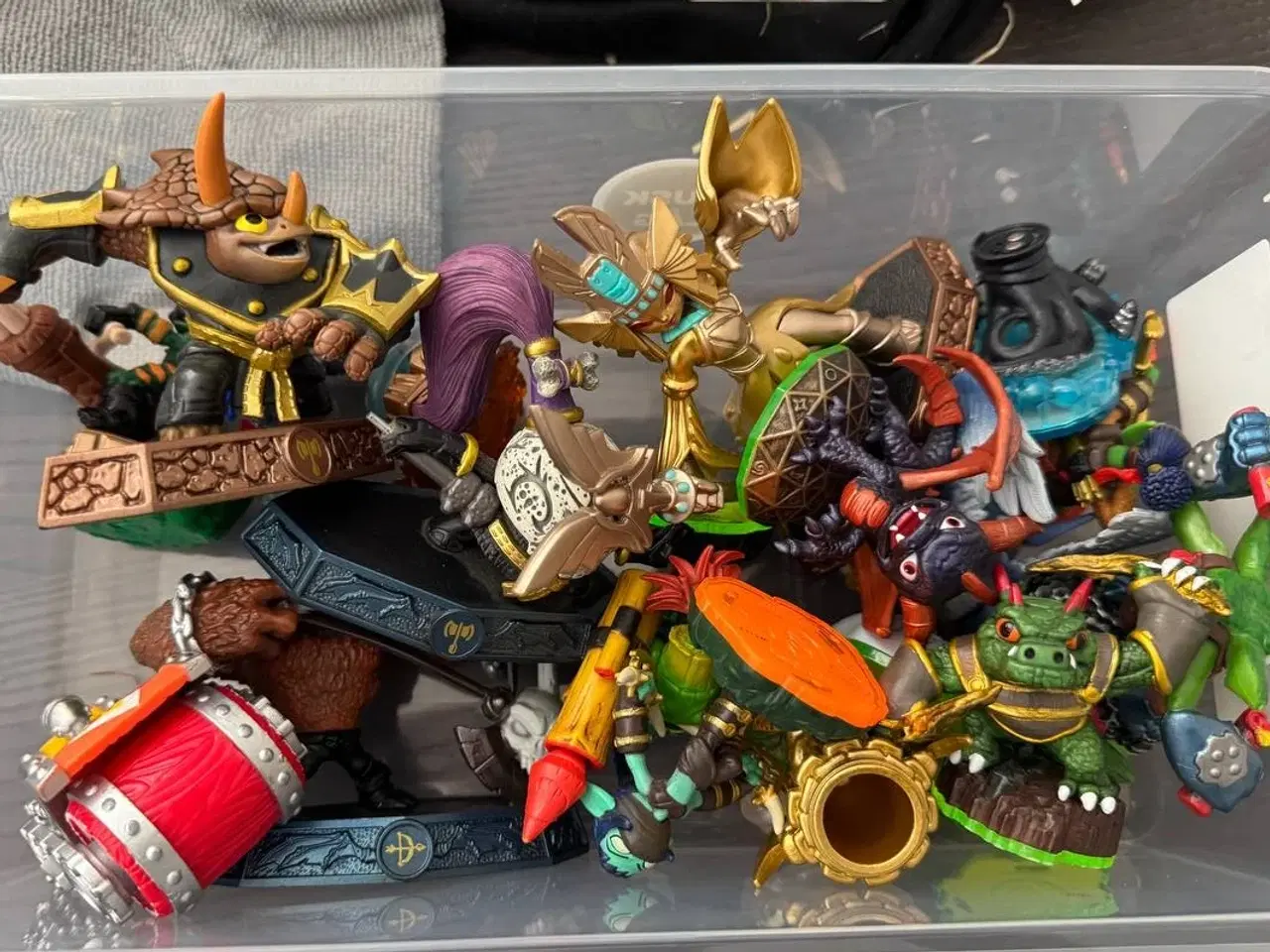 Billede 2 - Skylanders Figurer blandet