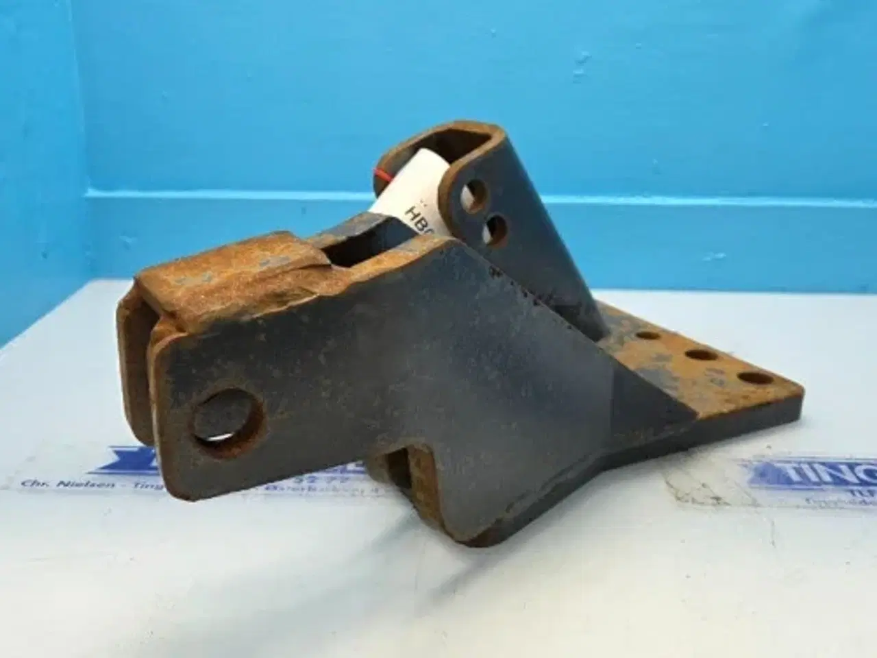 Billede 6 - New Holland TS110 Beslag R. 82007382