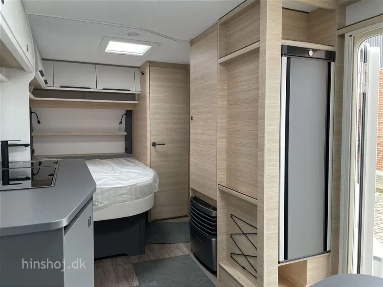 Billede 9 - 2023 - Fendt Apero 495 SFB   Dejlig vogn med rundsidegruppe og franskseng fra Hinshøj Caravan A/S