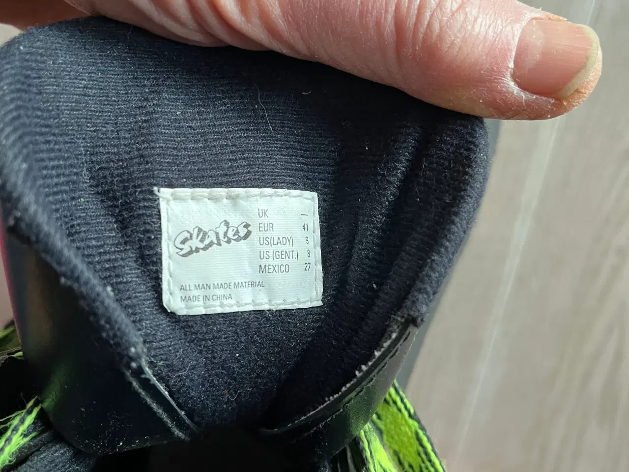 Billede 6 - To par rulleskøjter. Giv bud.