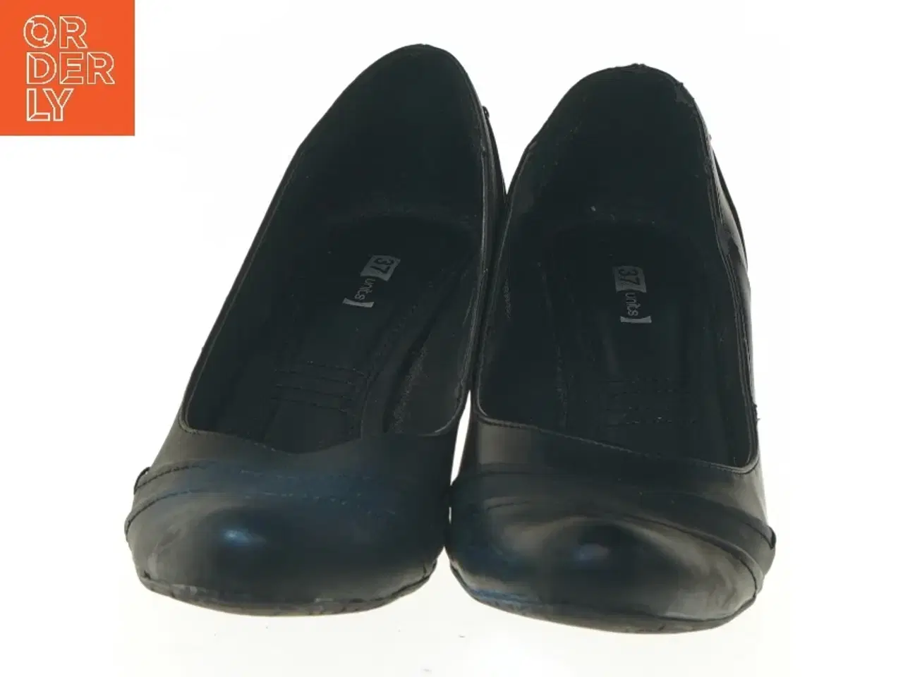 Billede 4 - Sort damesko med hæl fra Units (str. 37 )