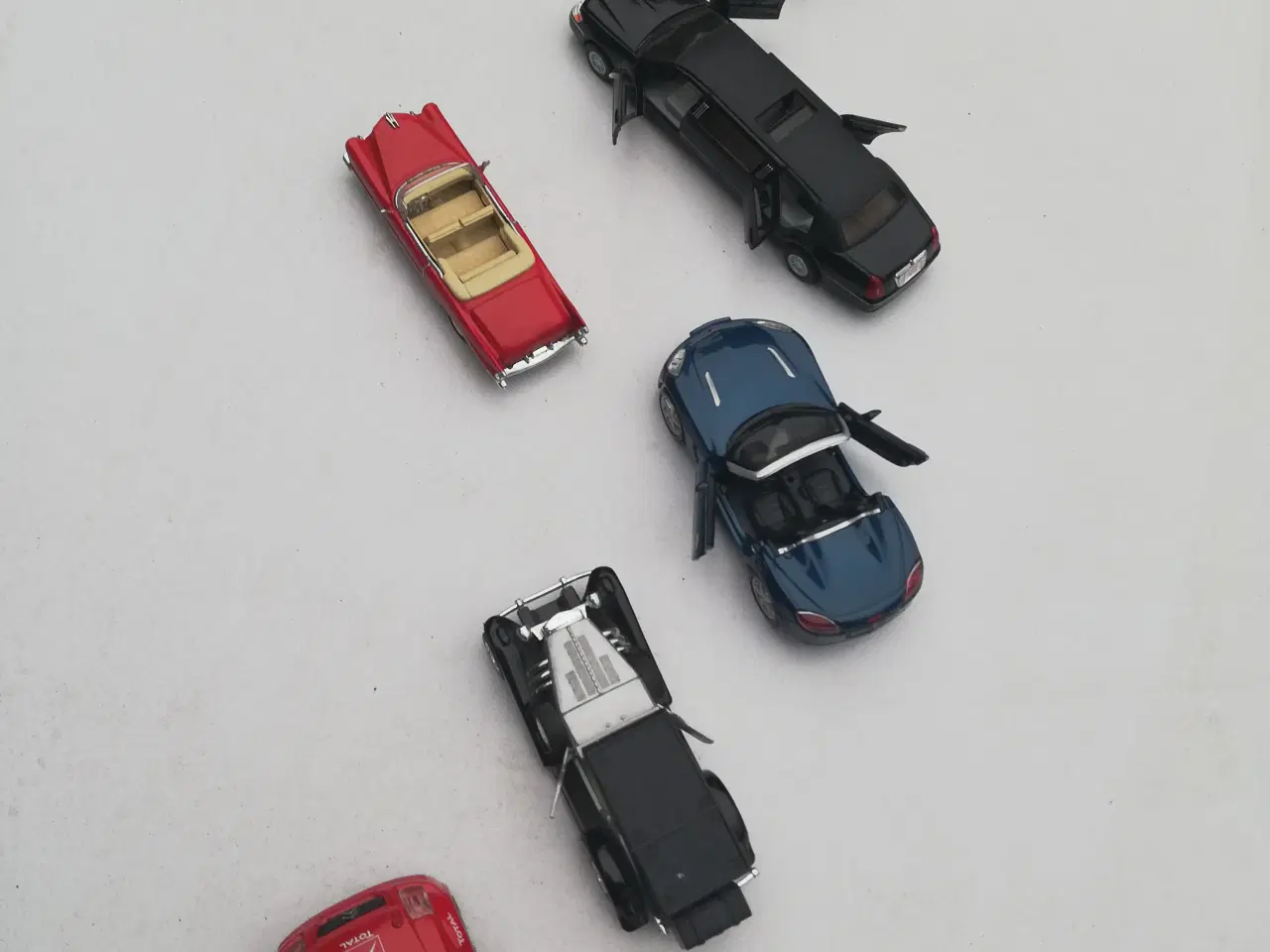Billede 3 - 6 stk forskellige metal biler 