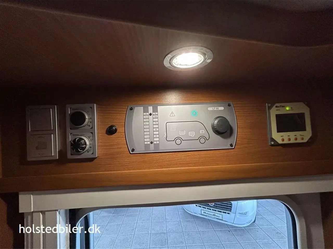 Billede 16 - 2011 - Hymer Hymermobil 544   VILD velholdt - 8 siddepladser - meget udstyr.