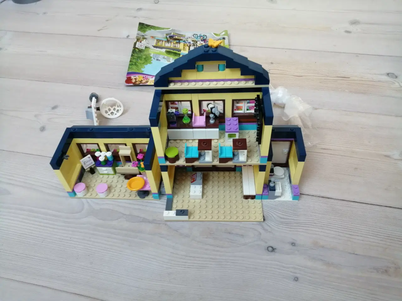 Billede 2 - Lego friends skole (41005)